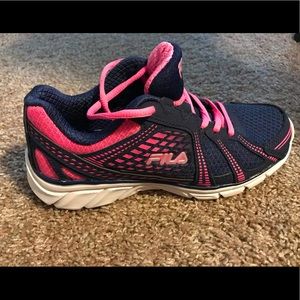 Fila athletic shoes. Size 6.
